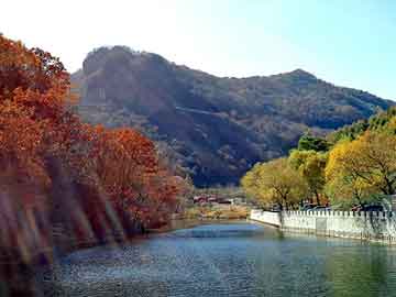 當(dāng)紅男星家中突發(fā)大火，災(zāi)難面前，明星與普通人同樣脆弱